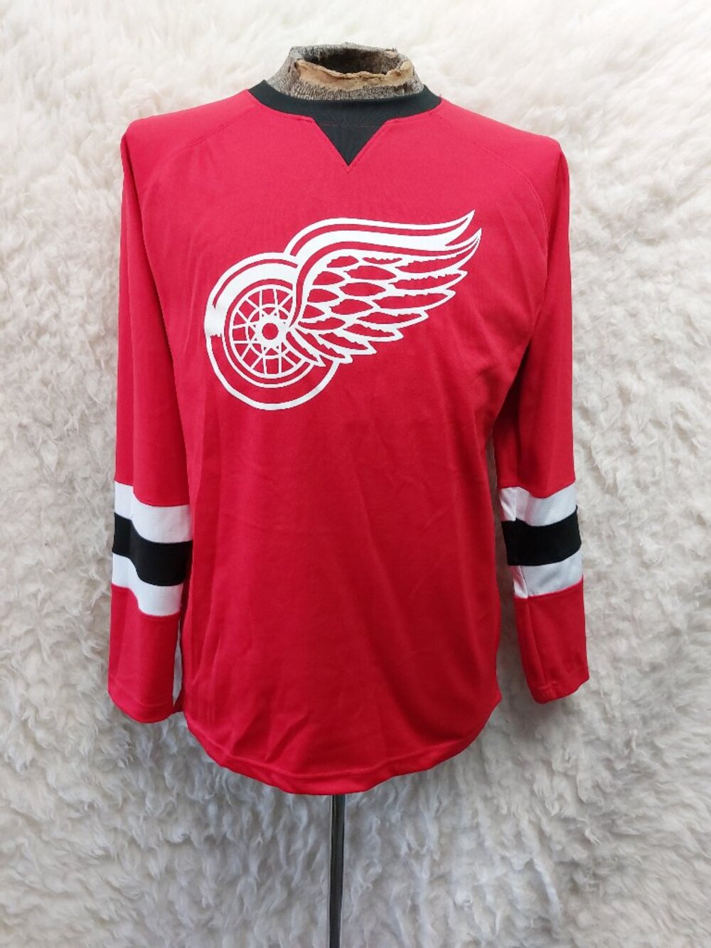 Detroit Red Wings Hockey NHL Officially Licensed Jersey Size S